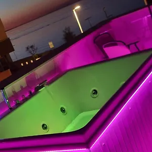 Nocleg ze śniadaniem Luxury House, Bari